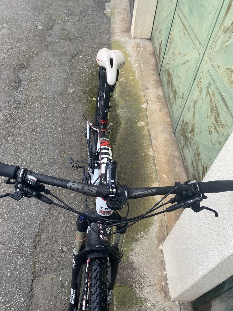 Bicicleta btt carbono olympia R29