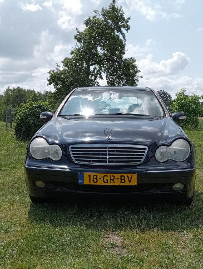 Mercedez Benz C240 Elegance