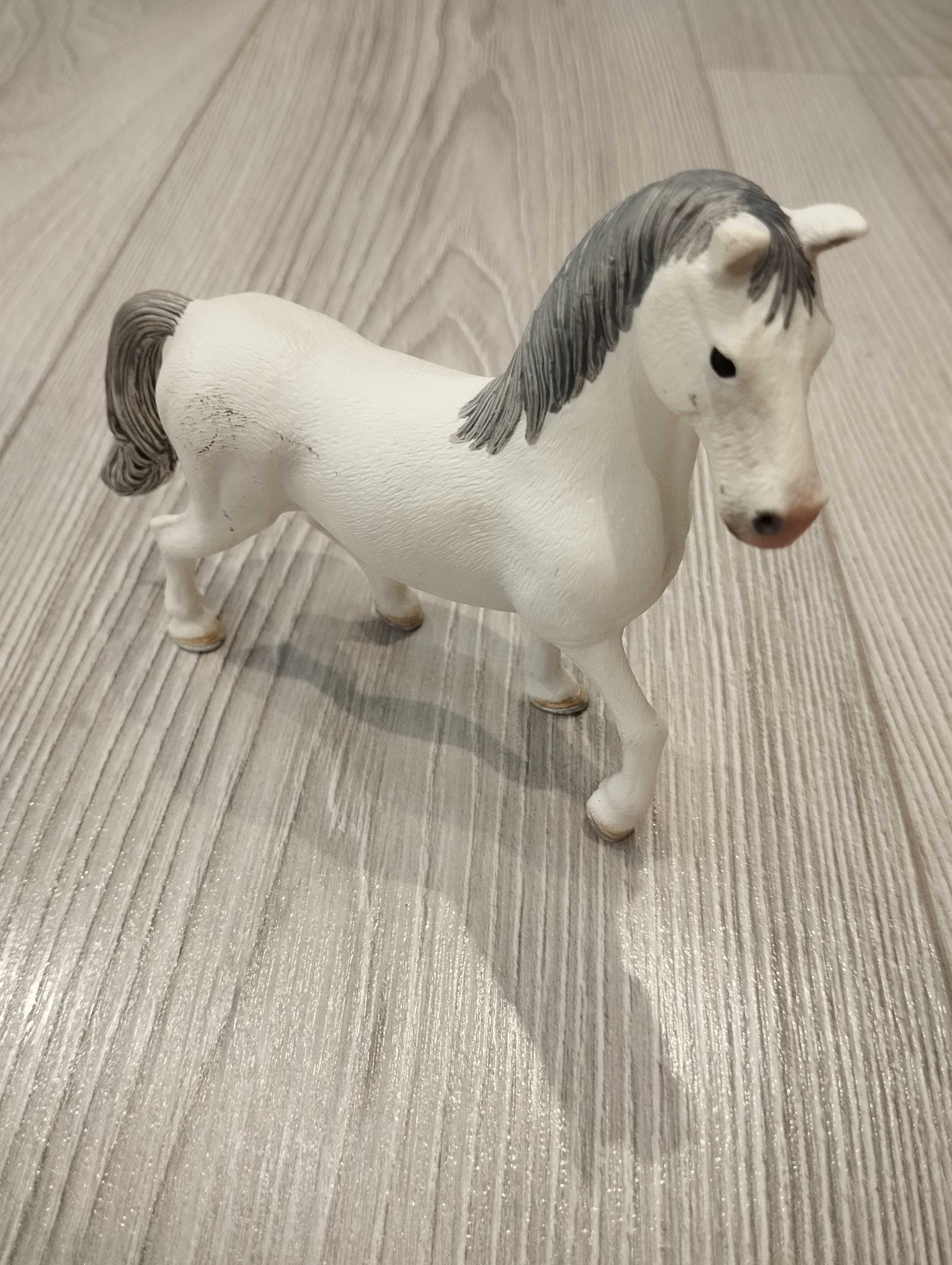 schleich duże konie