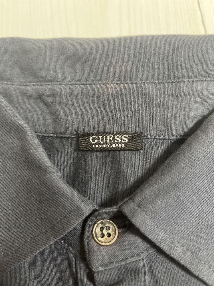 Polo cinzento escuro da Guess