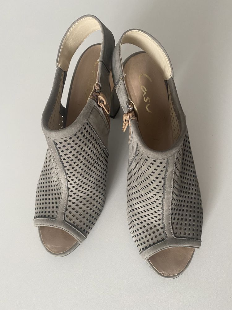 Buty Casu marki CCC rozmiar 38