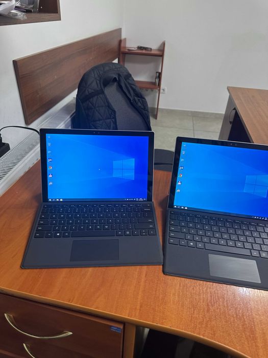 Ноут/Планшет Microsoft Surface Pro 4 1724 3k i5-6300U 2.4GHz,8GB,256GB