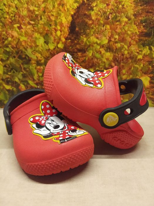 Chodaki CROCS C4(19-20) Disney Minnie