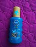 Nivea Sun Kids Protect Care nawilżający spray SPF50 200ml