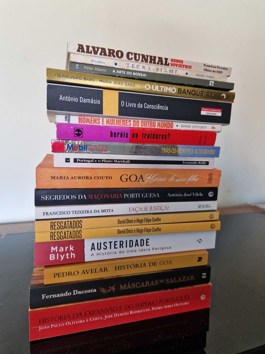 Livros Vários Títulos e Autores