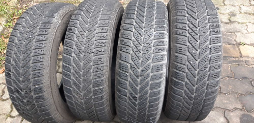 Opony Zimowe 195/65/15 DĘBICA 4szt