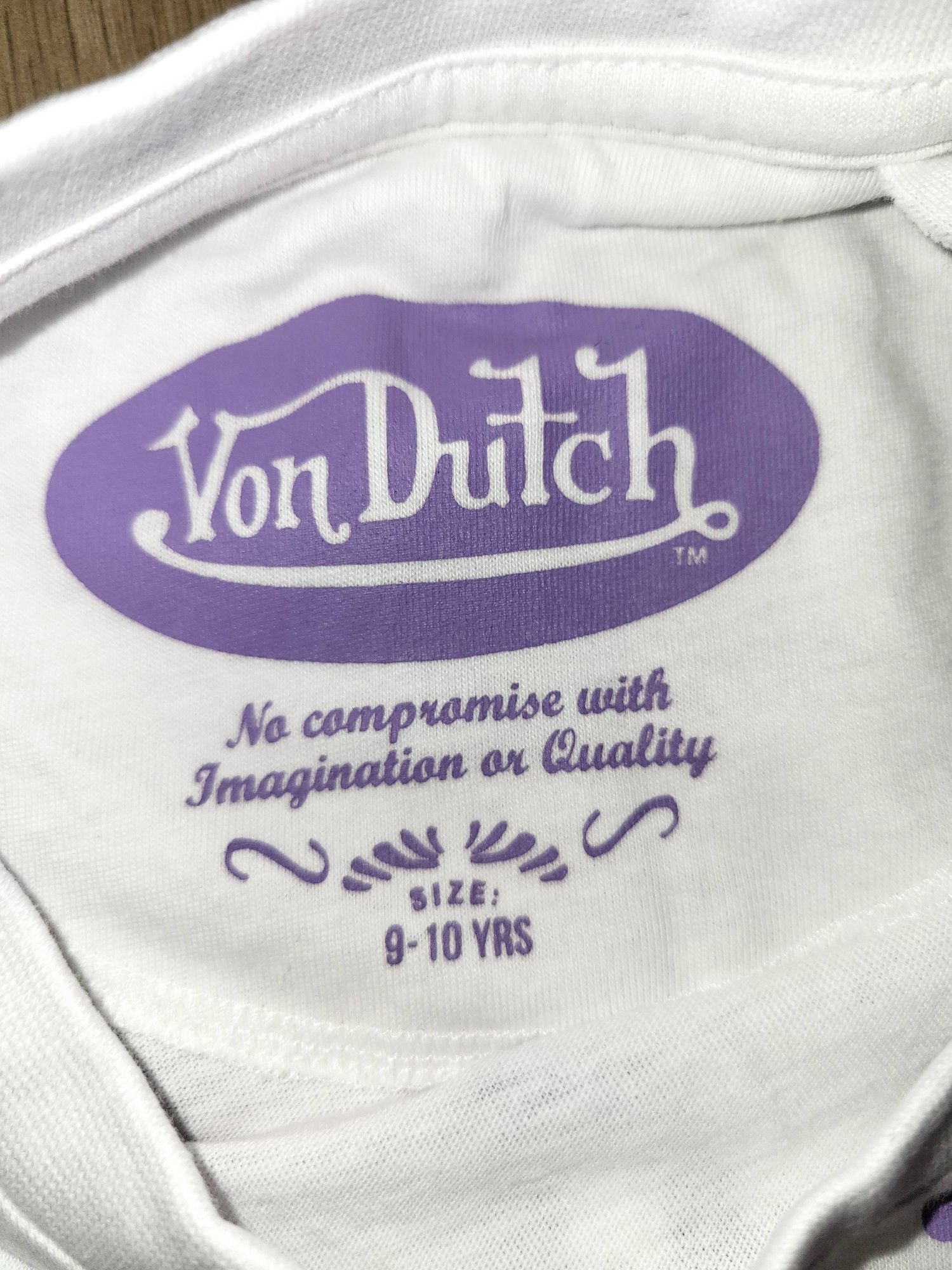 Брендова футболка на 9-10 років. Фірма Von dutch.
