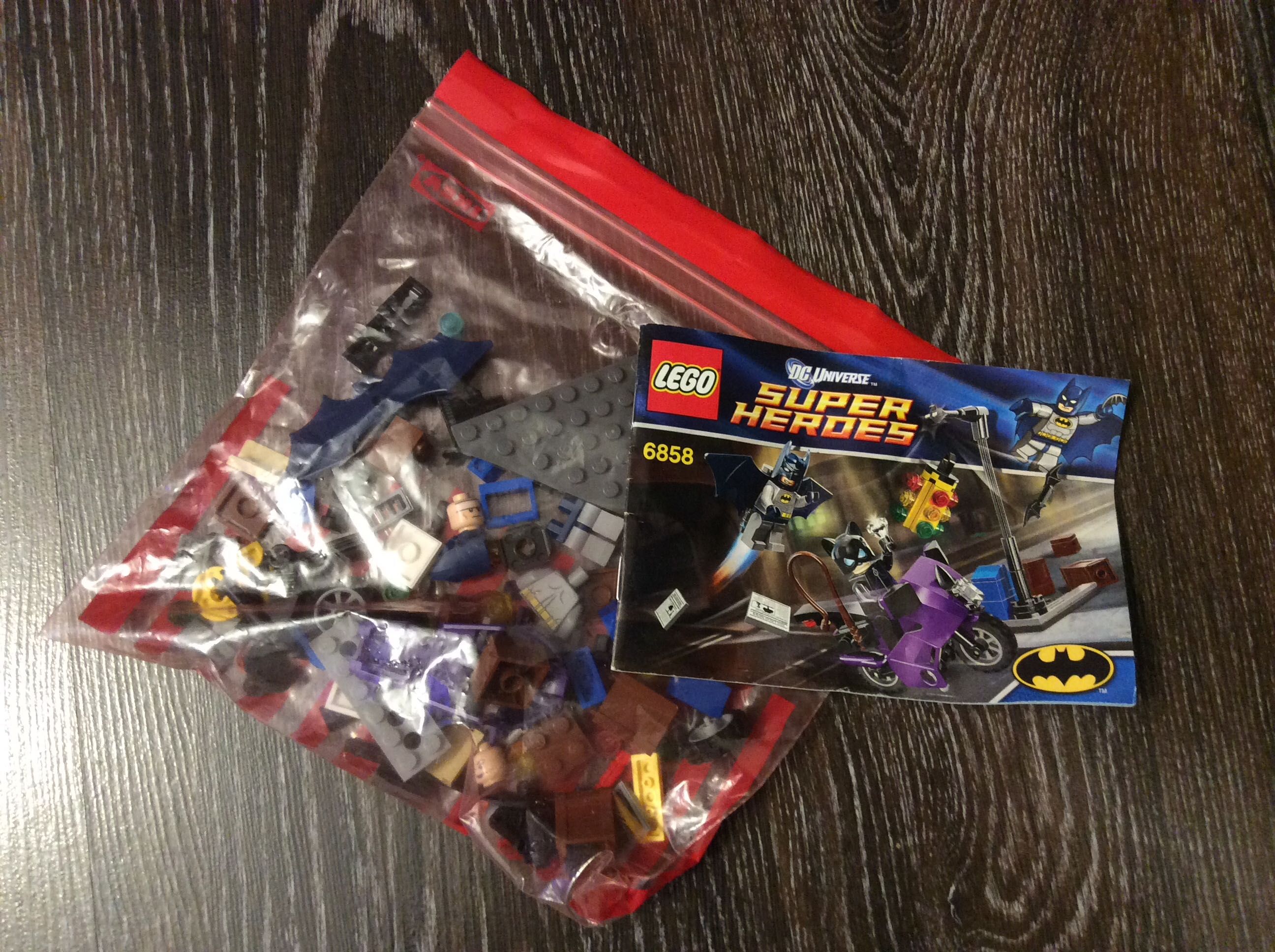 Lego 6858 Super Heroes DC Universe, Batman, Cat Women