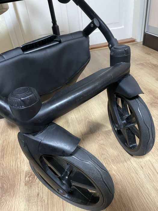 Коляска Adamex Porto Light 2 в 1