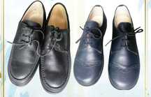 Lote de sapatos de cerimónia de menino criança