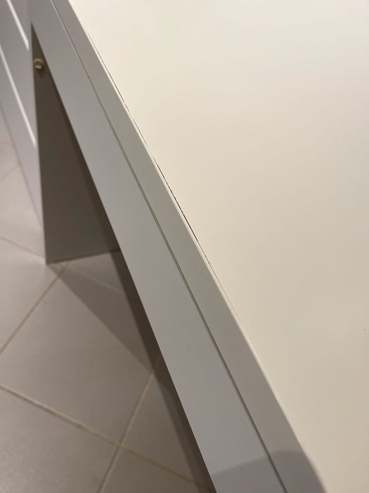 Secretária branca IKEA Micke 142x50cm