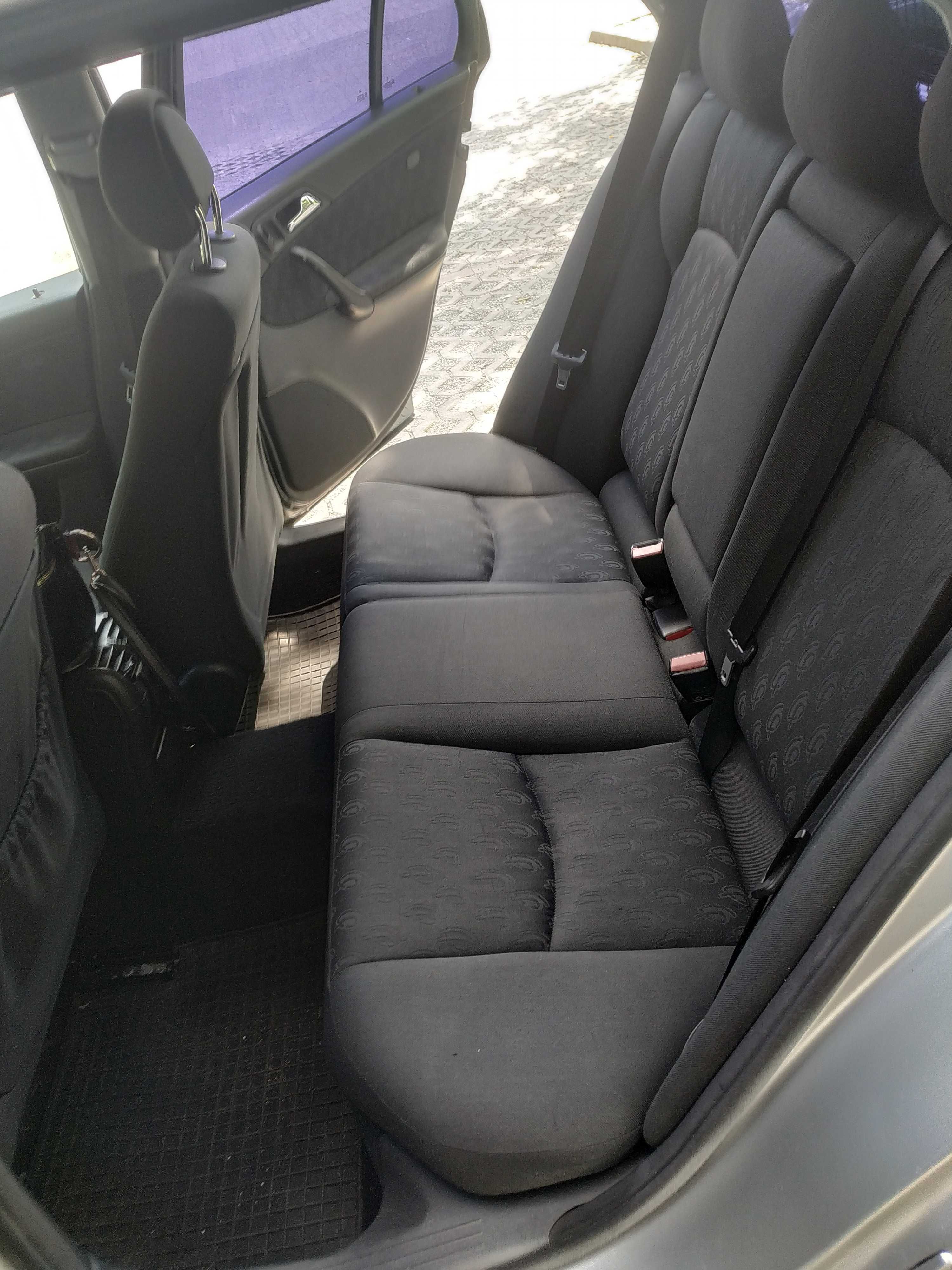 Mercedes -Benz C270 W203 CDI 2.7 automat