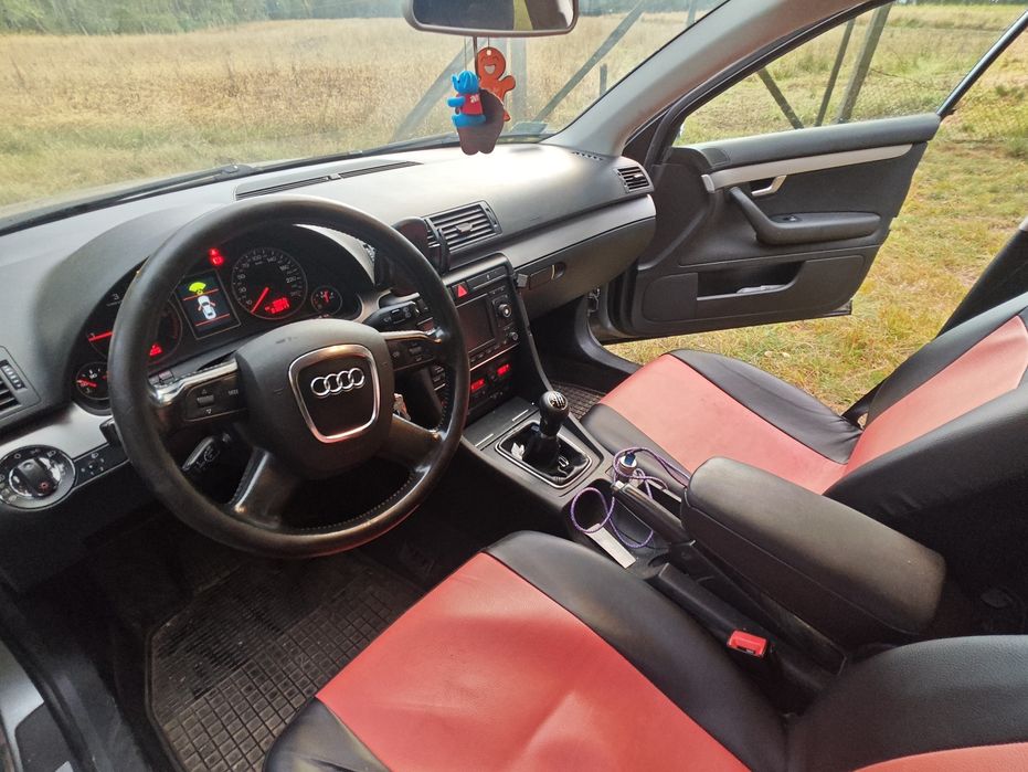 Audi A4B7 2006r 140 KM