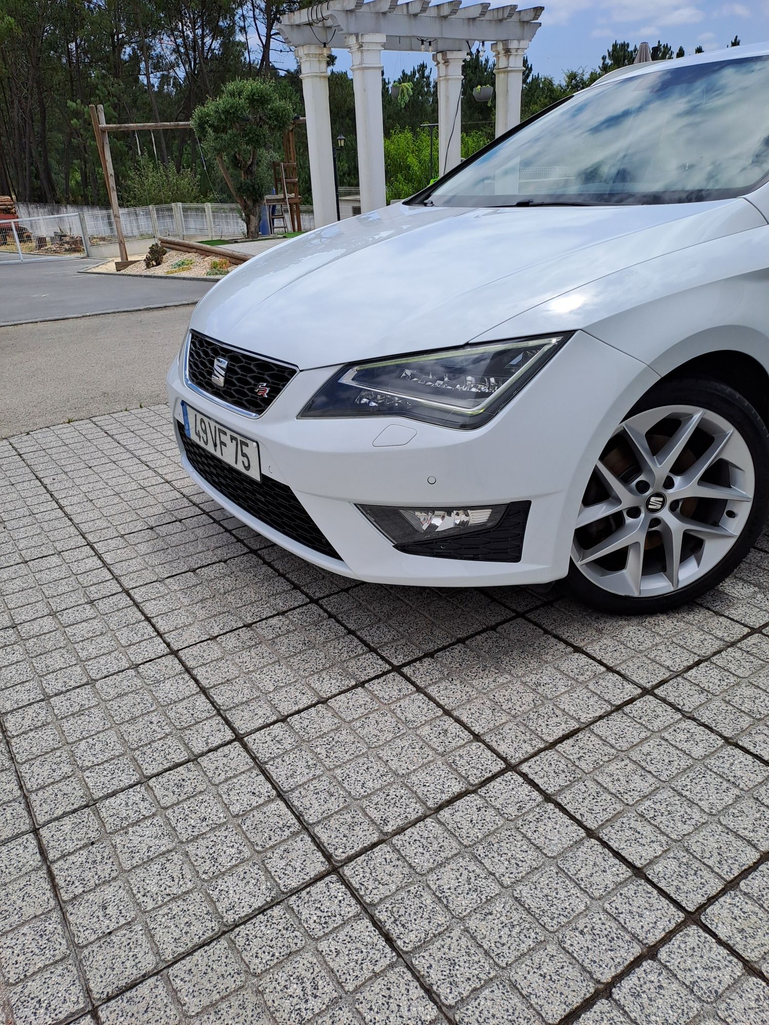 Seat leon st fr 2.0 tdi 184cv