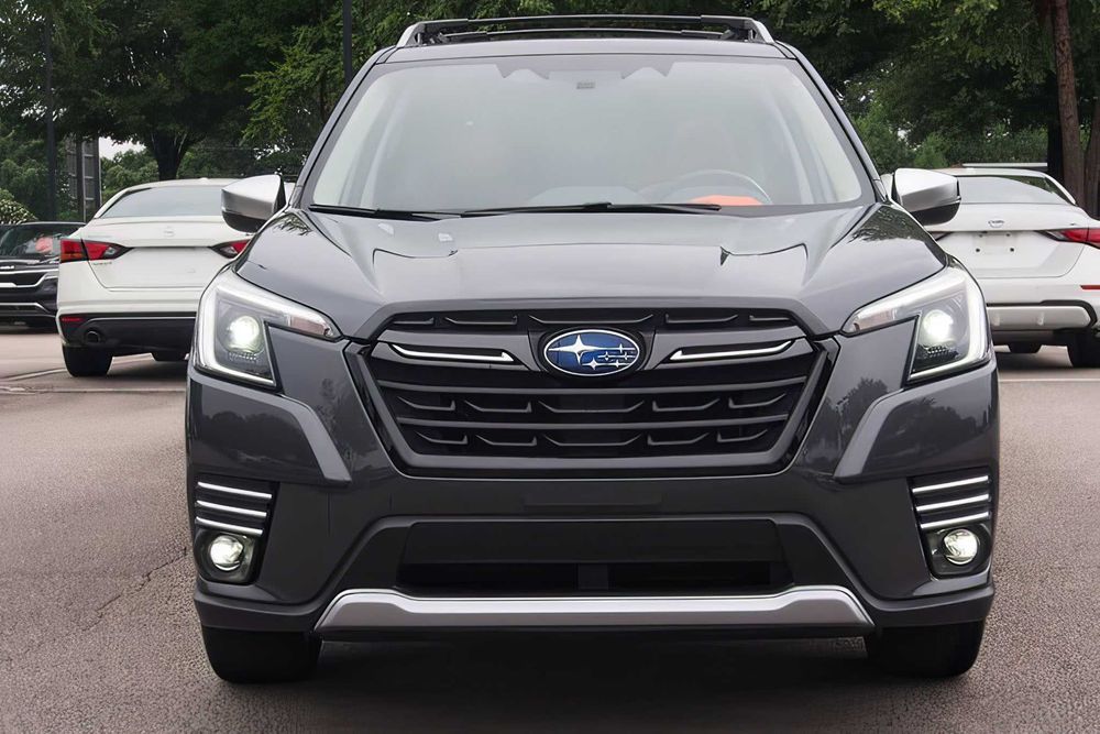 Subaru Forester      2023