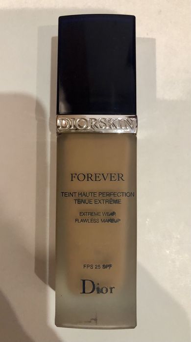Dior Skin тональник. Оригинал