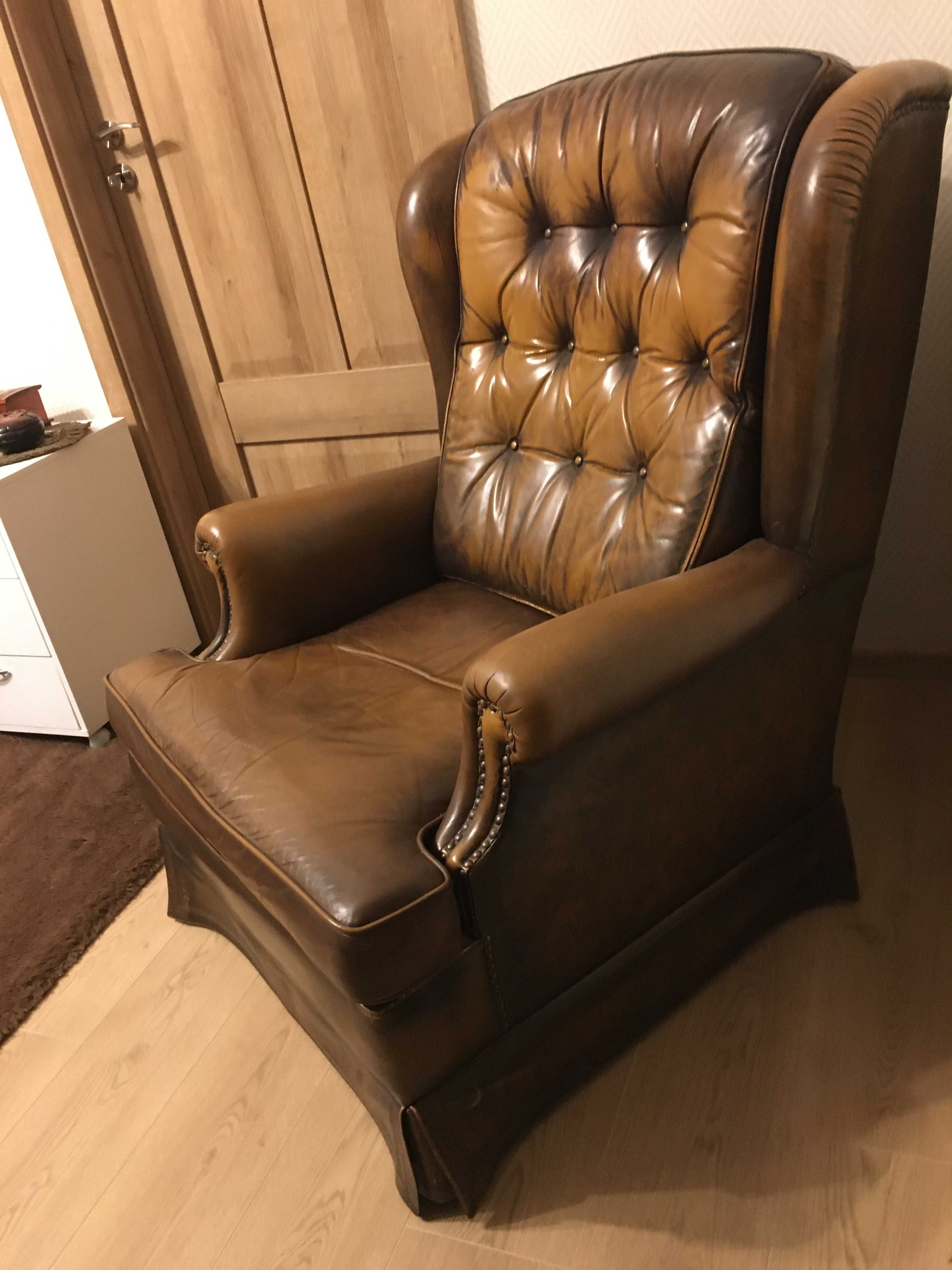 Fotel skórzany pikowany vintage chesterfild