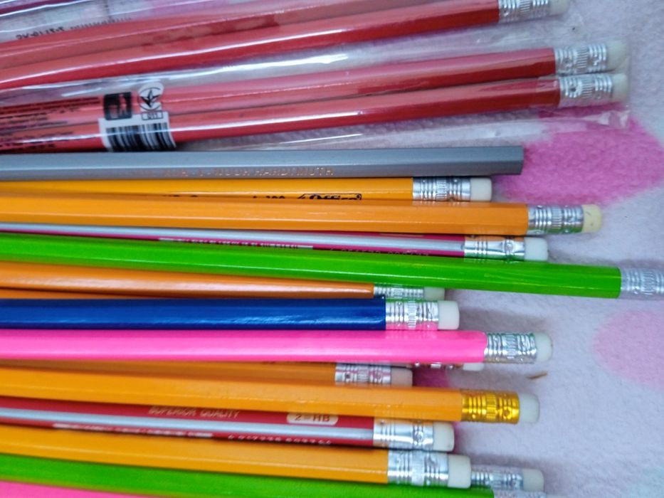 Для малювання графітовий