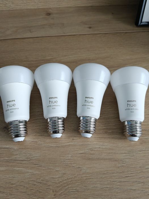 Sprzedam Nowy zestaw żarówek Hue White nad Color 11W