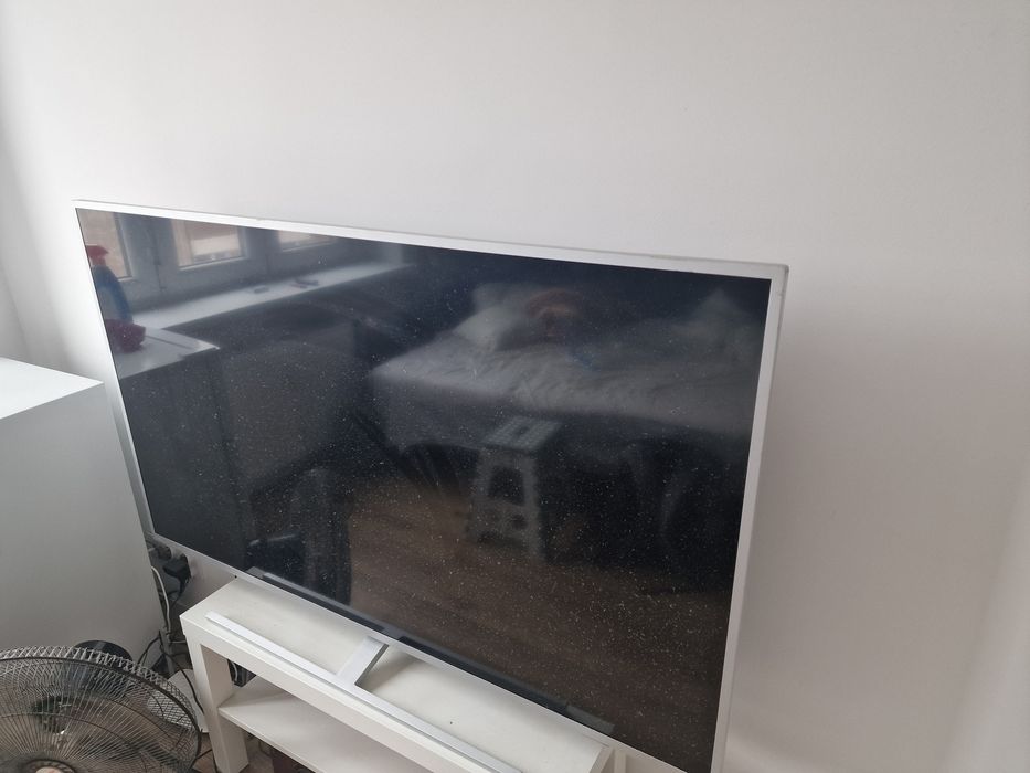 Phillips ambilight 55", android TV. 55 cali