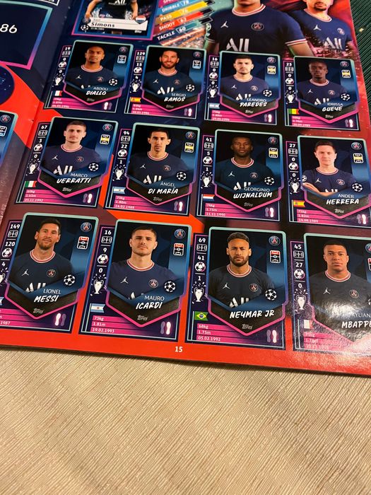 Caderneta Champions Topps