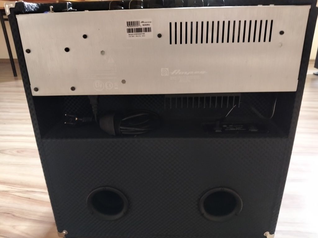 Wzmacniacz basowy (combo) Ampeg B-200R