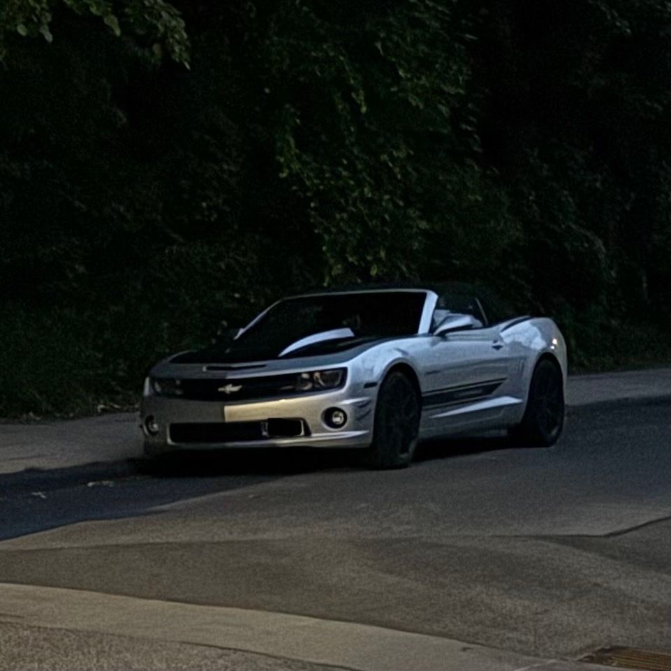 Chevrolet Camaro SS (6.2)