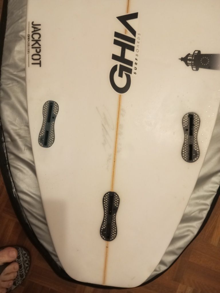 Prancha de Surf pronta a ir para agua