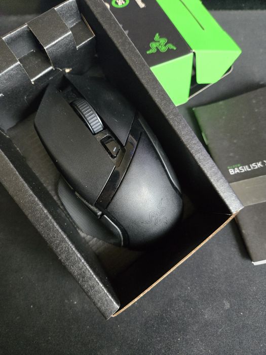 Rato razer basilisk x hyperspeed gaming mouse