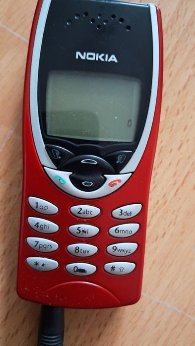 Nokia 8210 i Nokia6610i