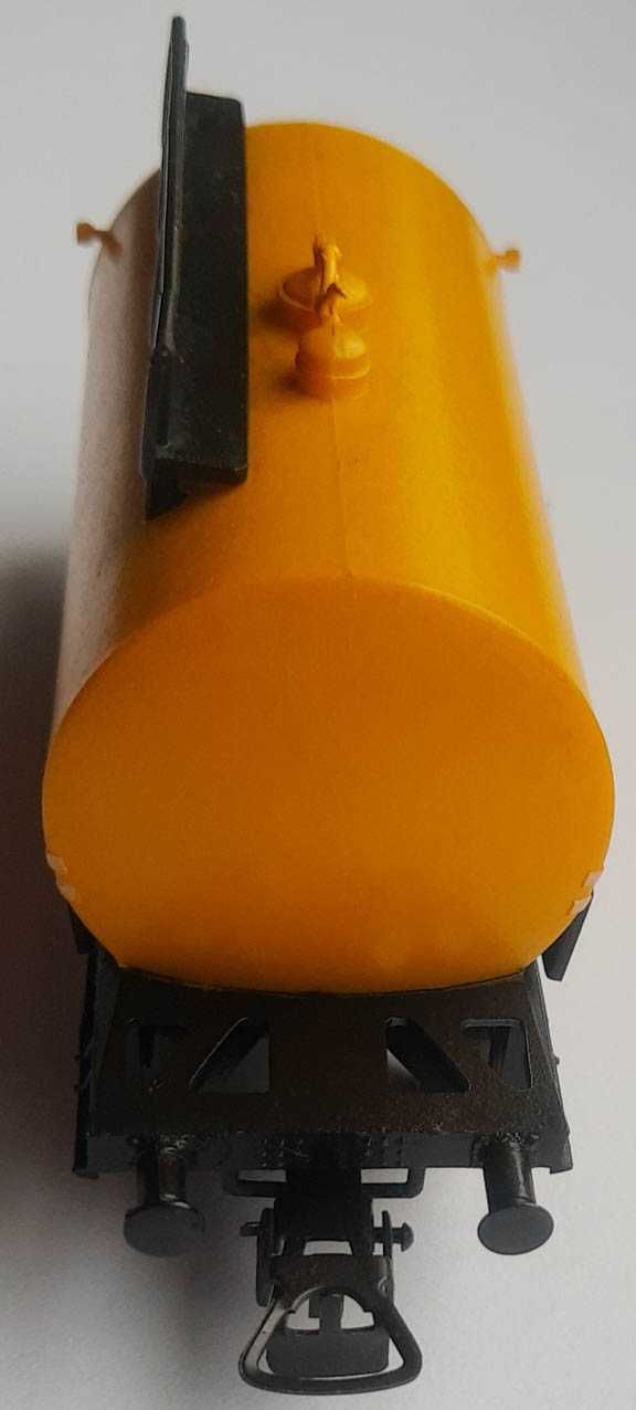 H0 - PIKO 5/6408/027- cysterna DB Shell - epoka III