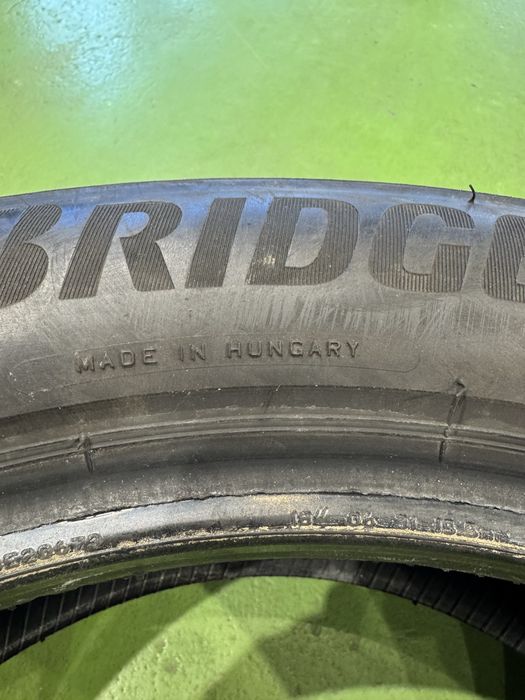 225/50/18 Bridgestone