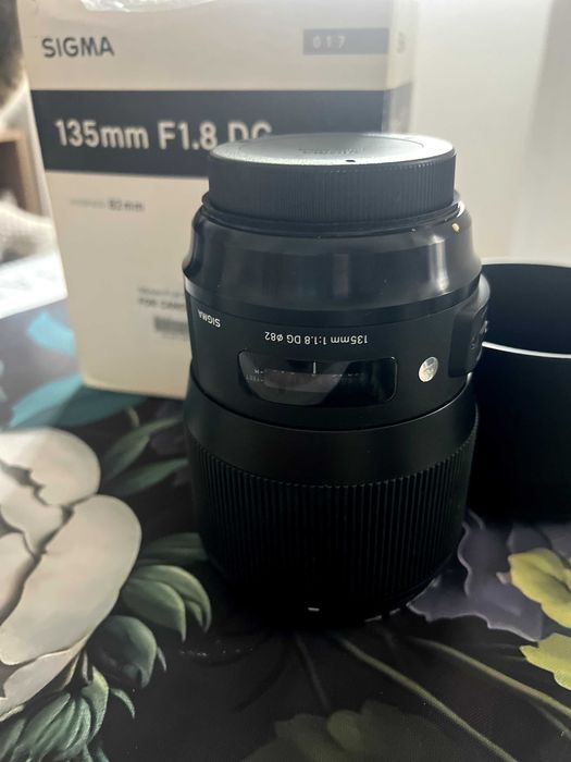 Lente Sigma 135mm f/1.8 DG HSM ART (Canon Mount)