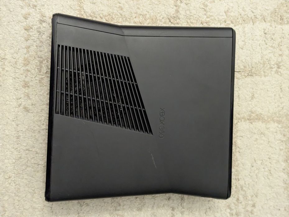 Xbox 360 slim читайте опис