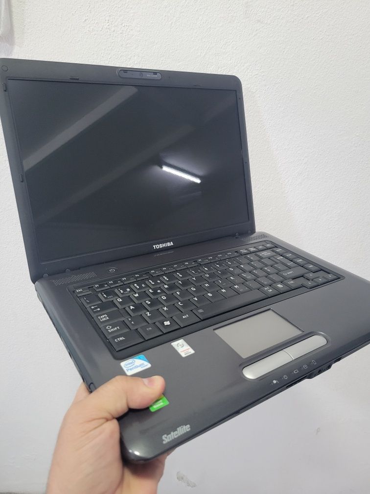 Portátil Toshiba A300