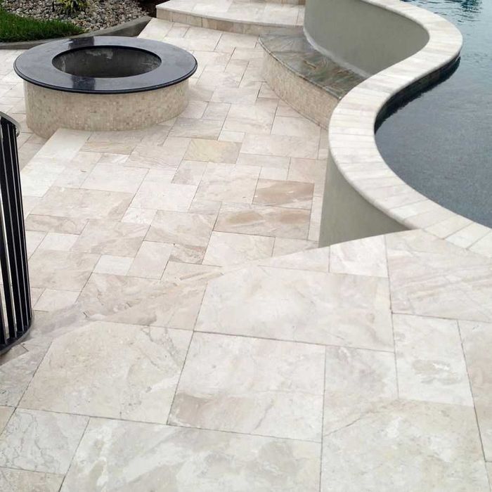 Płytki Marmur Queen Beige bębnowany komplet 0,742 m2 Marmury kamień