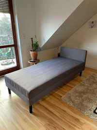 Tapicerowana rama łóżka SVELGEN  z materacem IKEA 90x200cm