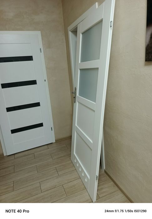 Drzwi łazienkowe 80