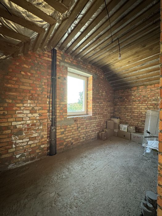 Продам новий будинок в Дахнівці