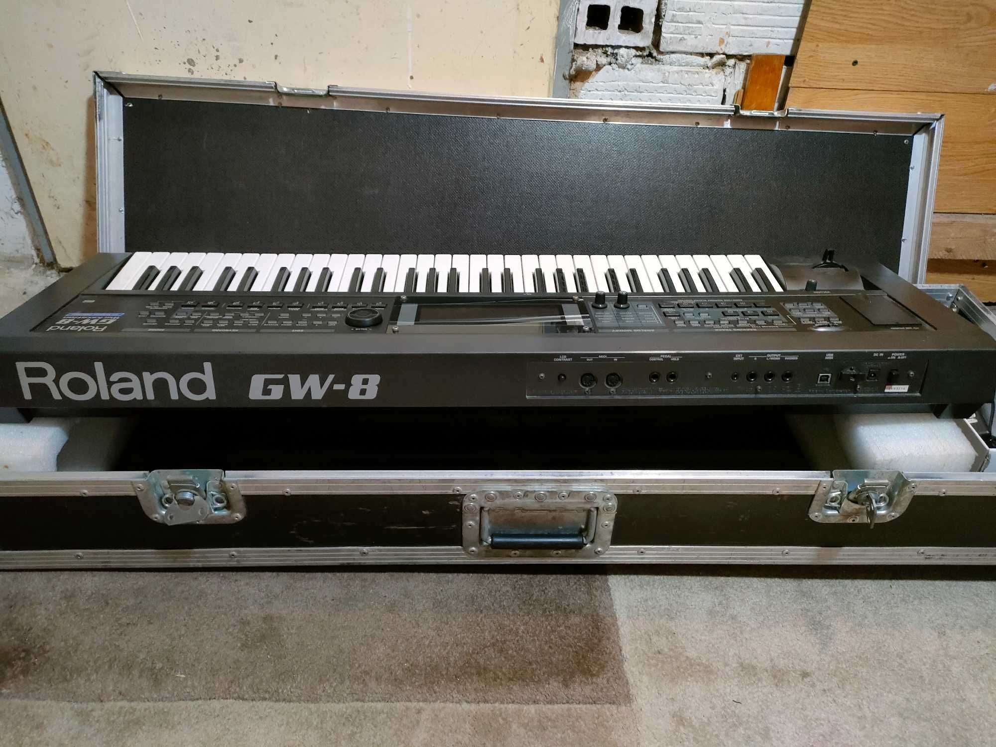 Klawisz Roland gw8 Keyboard