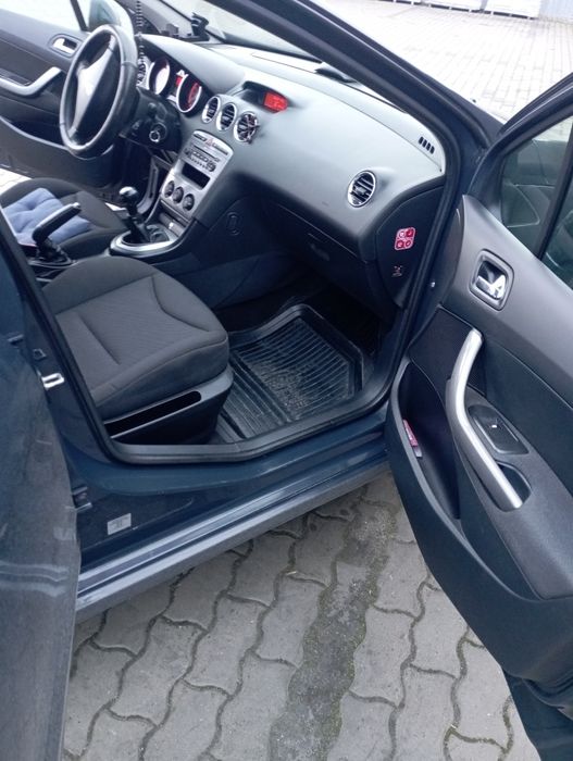 Продам Пежо 308 SW