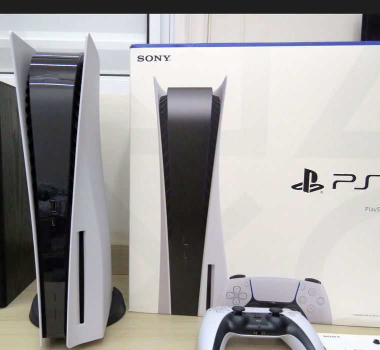Playstation 5 - com garantia, nova na caixa