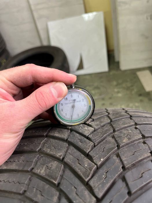 JPN Гума 1шт Bridgestone WeatherControl A005 205/50R17 зима Z17-171