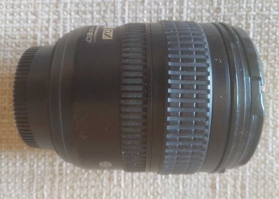 Nikon AF-S NIKKOR 18-70 mm 1:3,5-4,5 G DX SWM ED IF Aspherical Ф 67 mm