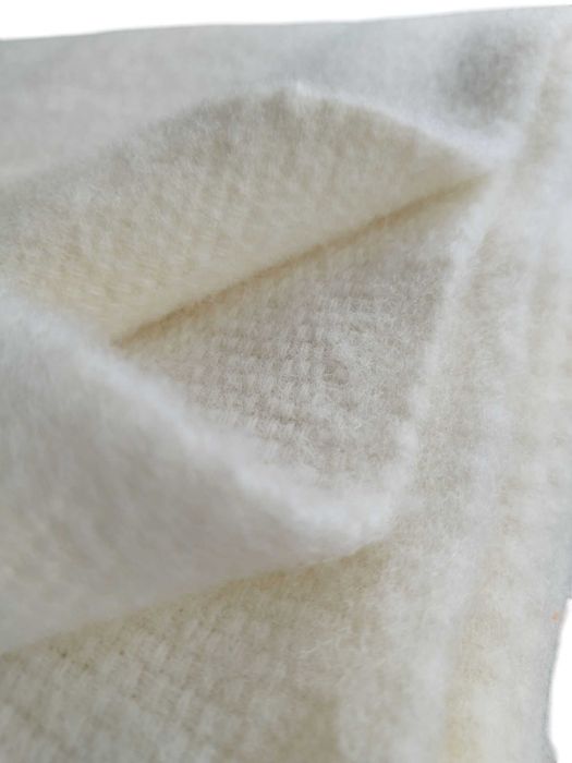 narzuta pled koc wełniany 100% wełna gramatura 380gr 160x200 polski