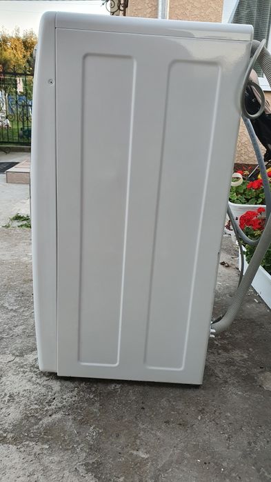 Пральна машина б/в Samsung 4.5 kg 1000 об/хв дисплеєм mod.wf 745059c