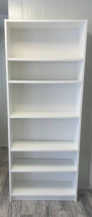 Sprzedam Regały sklepowe białe – wąski i szeroki, super stan!