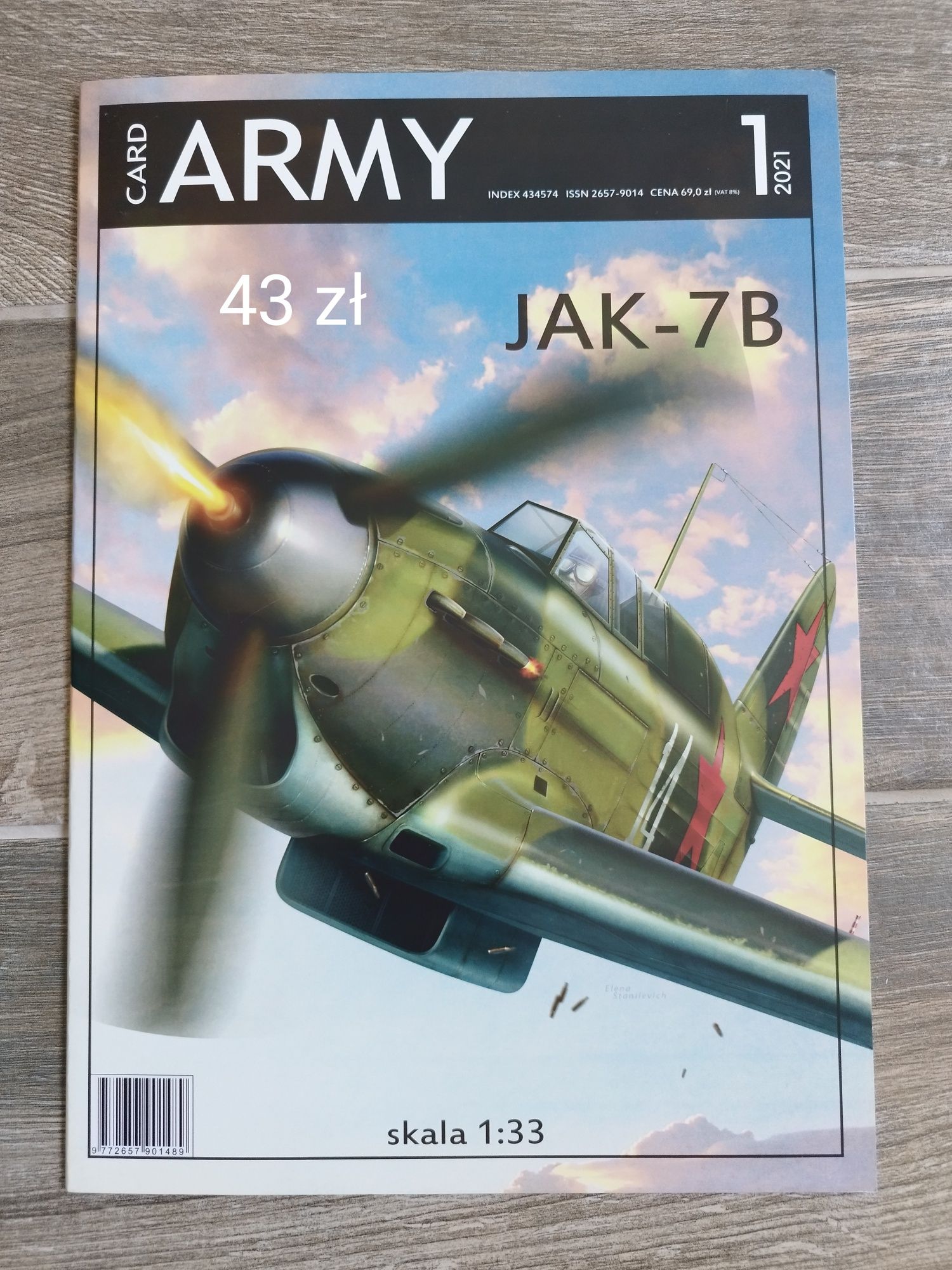 Model kartonowy JAK-7B