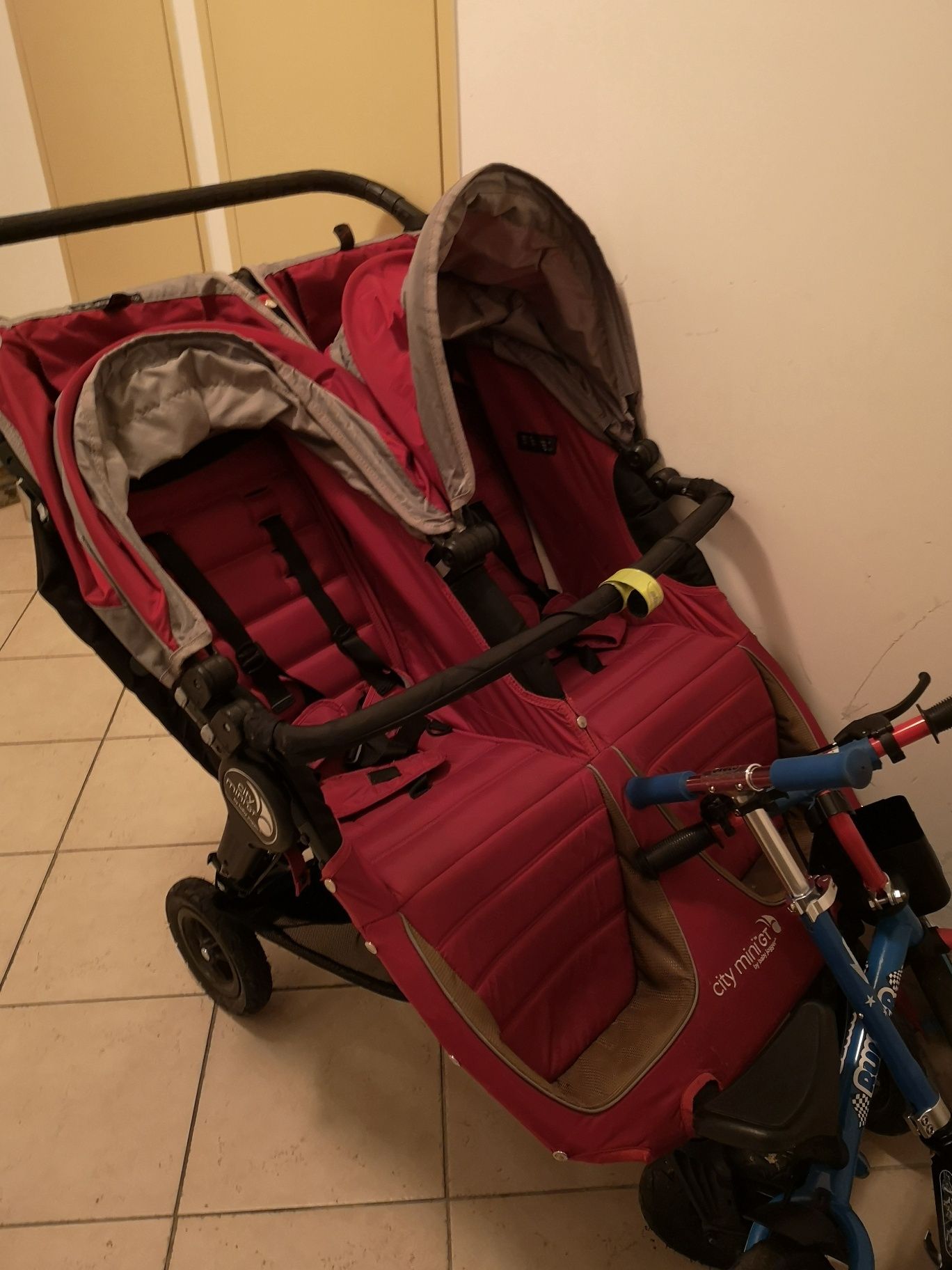 Wózek podwójny baby jogger gt double obok siebie pałąk podwójny