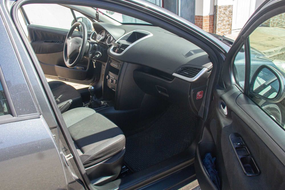 Peugeot 207 SW 1.4 VTI